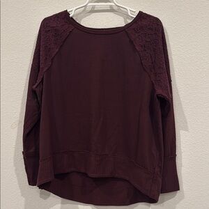 Knox Rose Burgandy Asymmetrical Raglan Sweatshirt